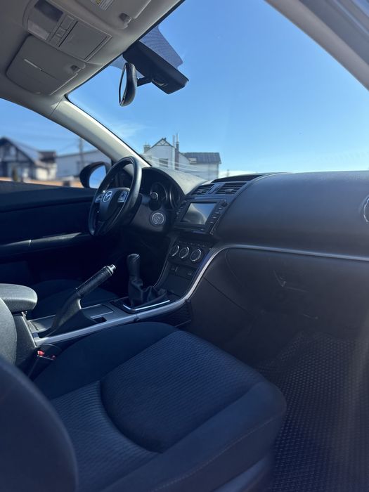 Mazda 6 fl 2010р 2.2 дизель гарна комплектація