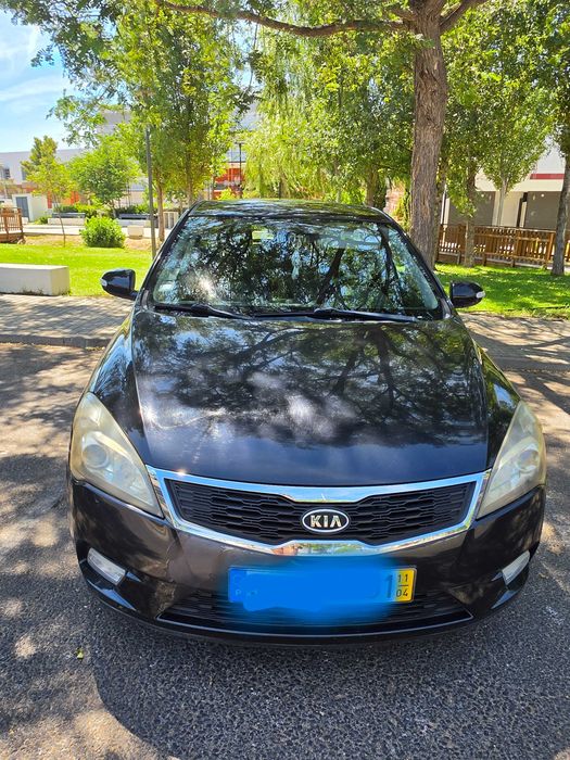 Kia Cee'd 1.6 CRDi 2011 - Excelente Estado / Nacional