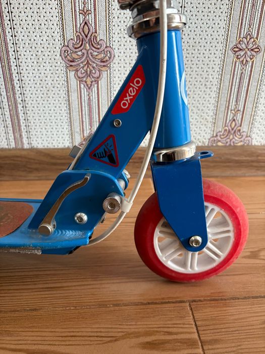 Дитячий самокат Oxelo — б/в, у хорошому стані