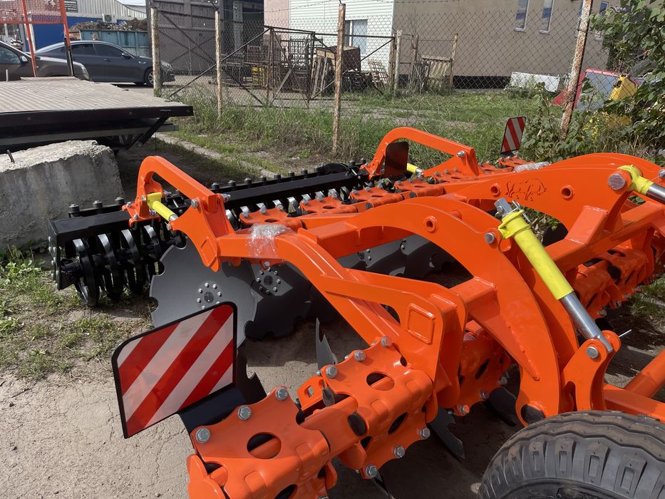 Дисков борона ТАУРУС 2.4