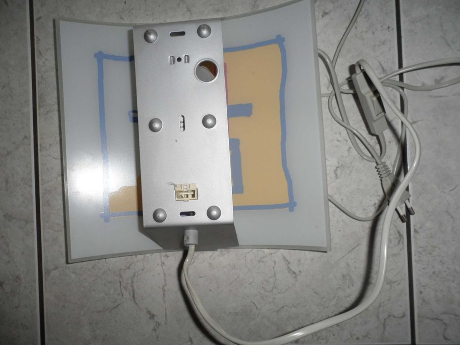 lampa kinkiet ścienny Philips Massive szkło oszronione futurystyczny m