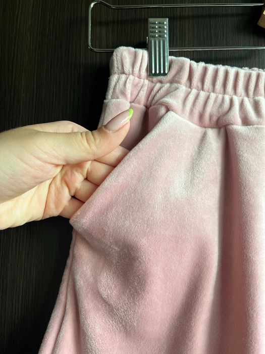 Komplet dresowy welur brudny róż bluza spodenki L