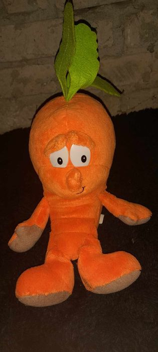 Zestaw 10 pluszaków gang bystrzaków świerzakow biedronka swojaków