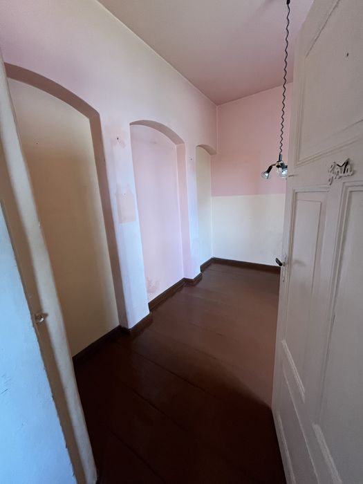 Sprzedam słoneczne mieszkanie do remontu . - Widok 5