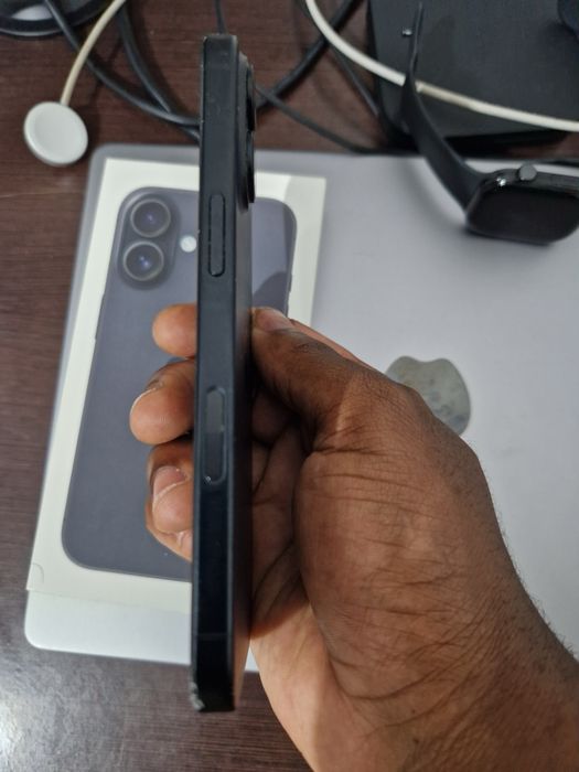 Iphone 16 128GB