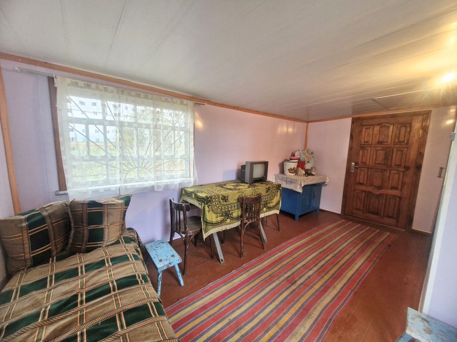 Держпрограми/Продаж будинку у селі Володькова Дівиця, Чернігівська об