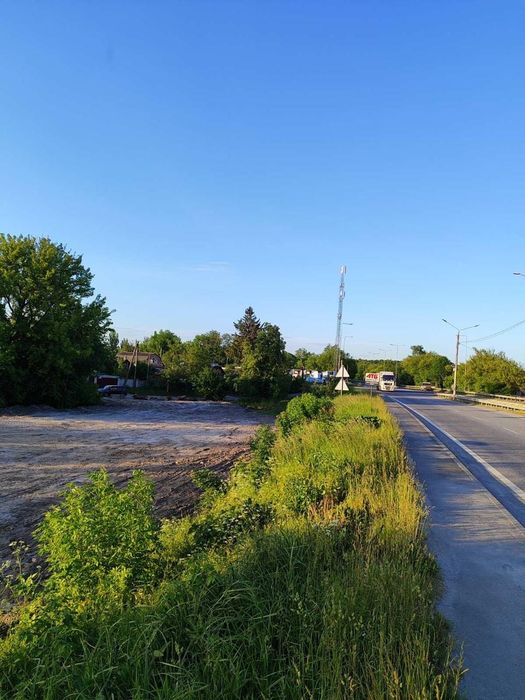 Земельна ділянка комерційного призначення перша лінія