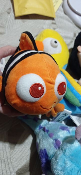 Vários peluches fofinhos