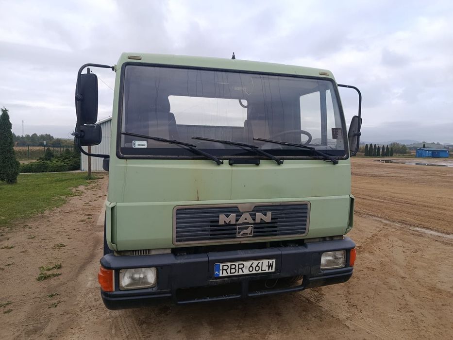 MAN