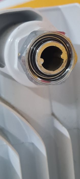 Radiador de água de parede