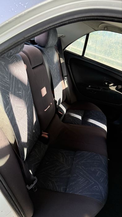 Mitsubishi carisma