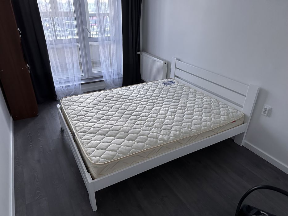 Ліжко двоспальне біле,деревʼяне,масив бука,Львів,доставка