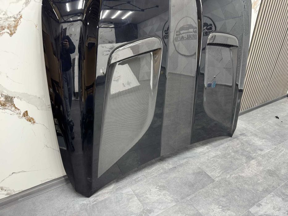 Карбоновый капот на BMW M5 G90 G99 карбон бмв м5 г90 г99