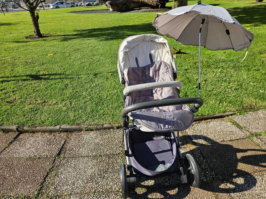 Carrinho de bebé Easywalker Harvey com Alcofa e acessórios
