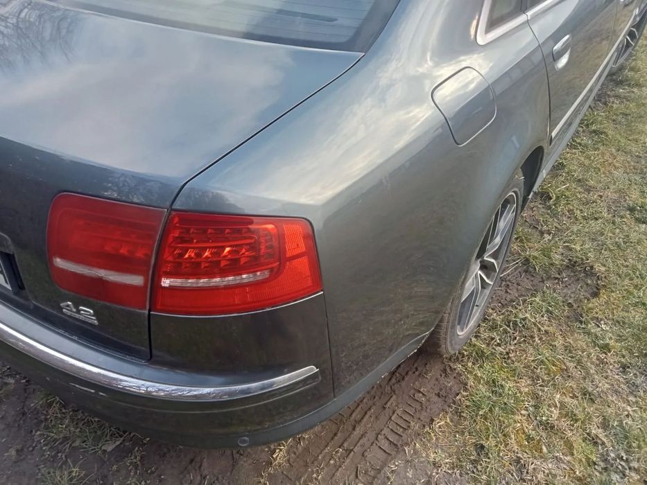AUDI-A8-D3-LIFT-Lampa Tył-LED