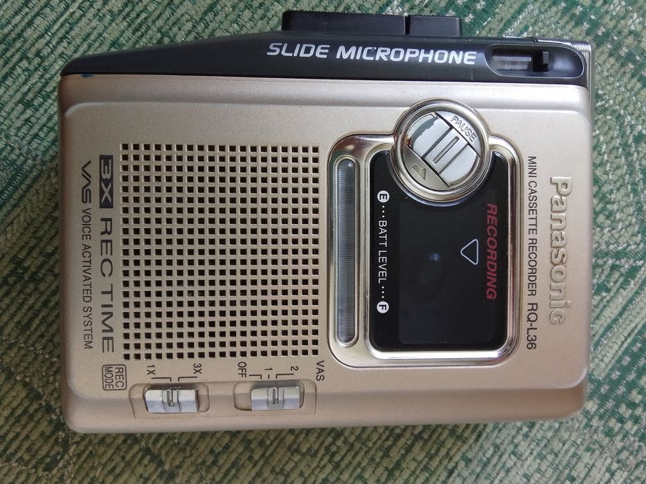 Продам плеер Panasonic rq L 36