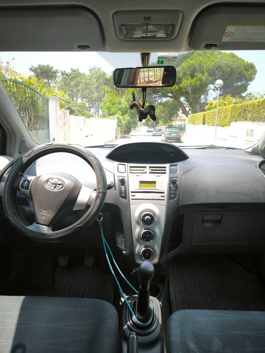 Toyota Yaris 2006 Ótimo Estado