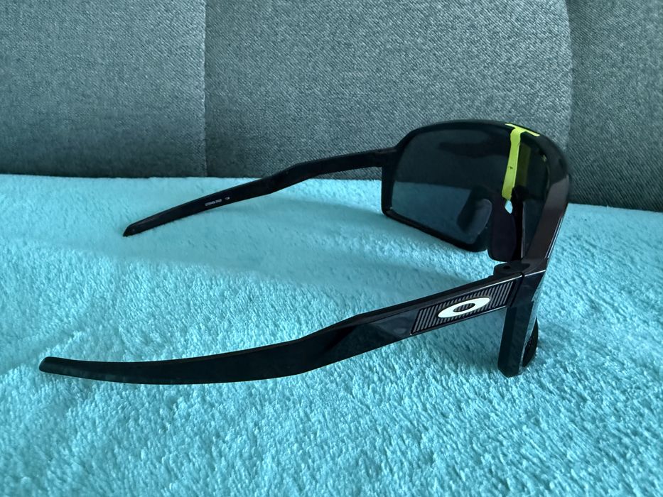 Okulary Oakley Sutro S – stan jak nowe!
