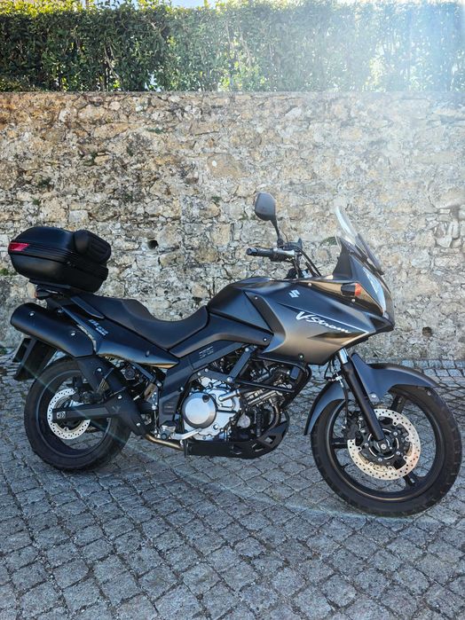 Suzuki V-Strom 650 – 2007 – Apenas 17.000 km