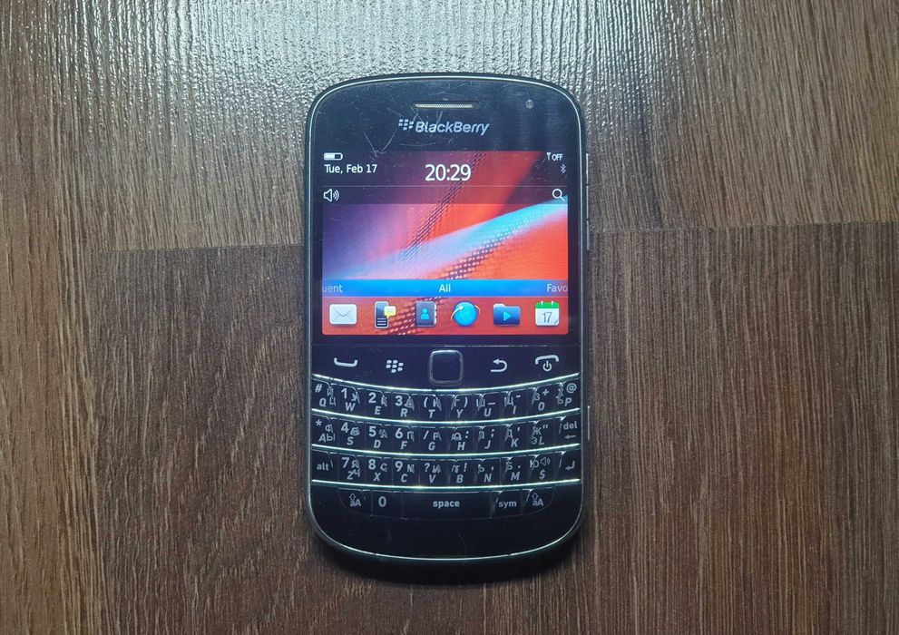 blackberry bold 9900 - купити телефони та аксесуари - Ціна на OLX.ua