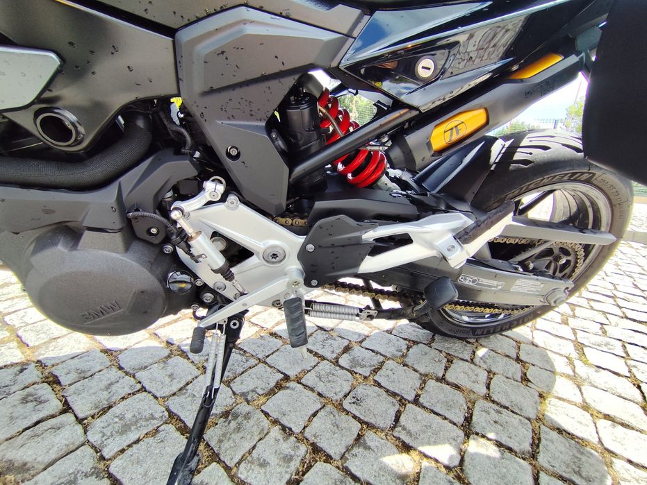 Bmw F900 XR Triple Black 2024 Nacional