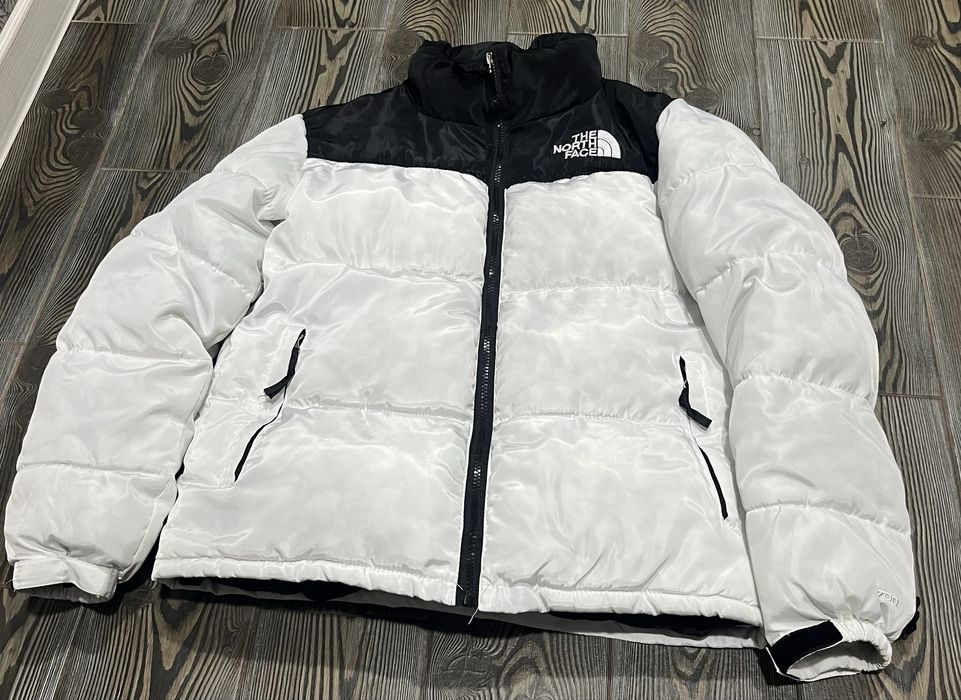 Пуховик The North Face 700