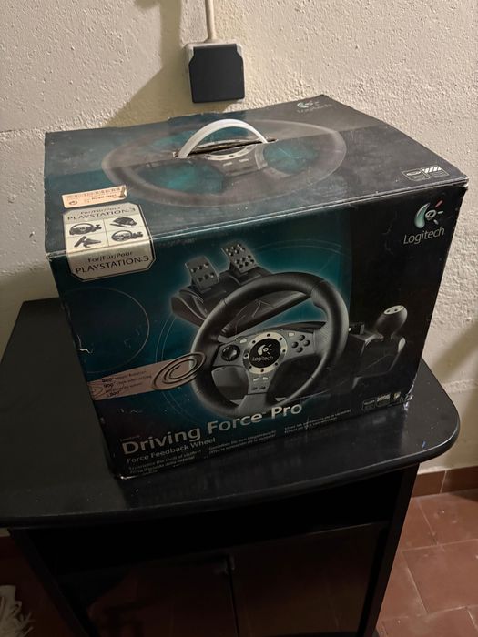 Logitech Driving Force Pro - Desde a PS3