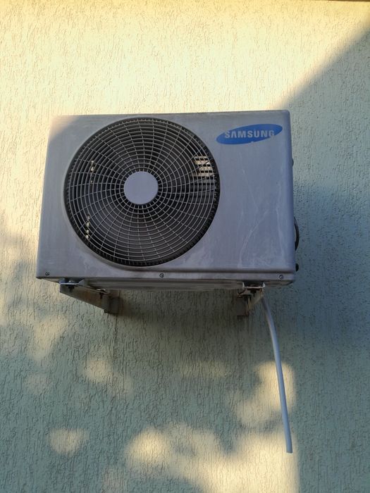 Продам кондиціонер спліт-систему Samsung AQ09UGF.