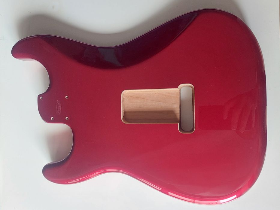 Fender Stratocaster Deluxe body CAR