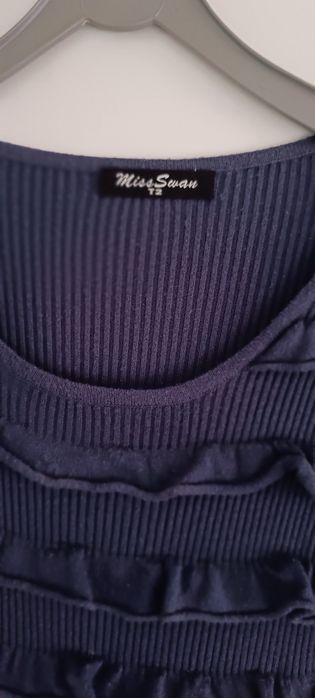 Vestido de malha azul escuro tamanho M . Usado