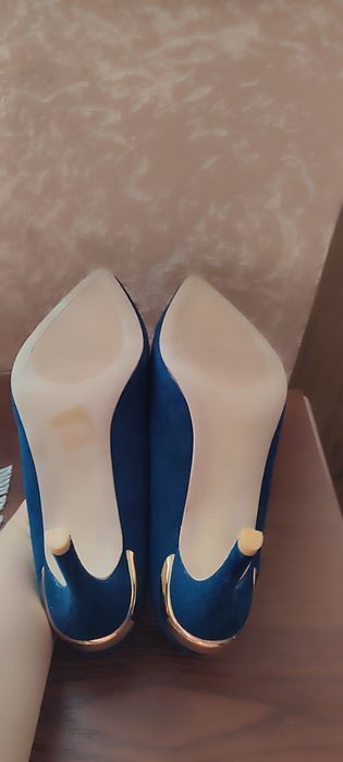 Туфлі 38р жіночі