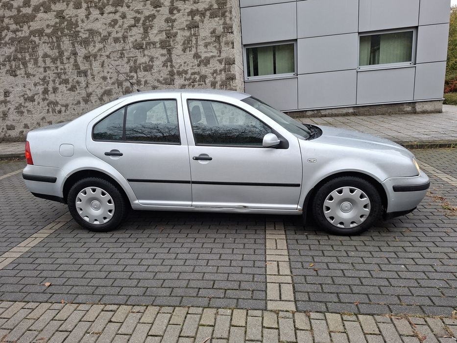 Vw Bora 2.0 115km polski salon