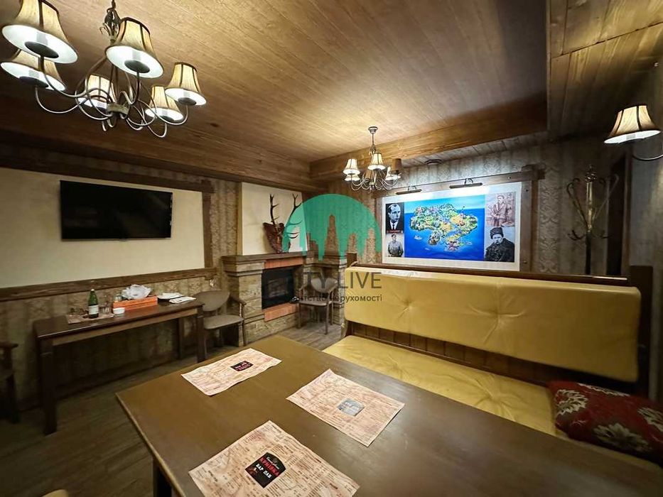 Продаж комерційного приміщення в центральній частині міста(60)