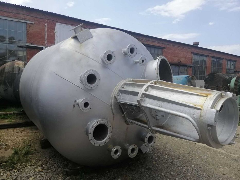 Реактори нержавіючі, титанові, емальовані - різних об'ємів