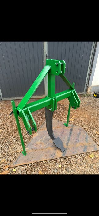 Głębosz wał kolczasty