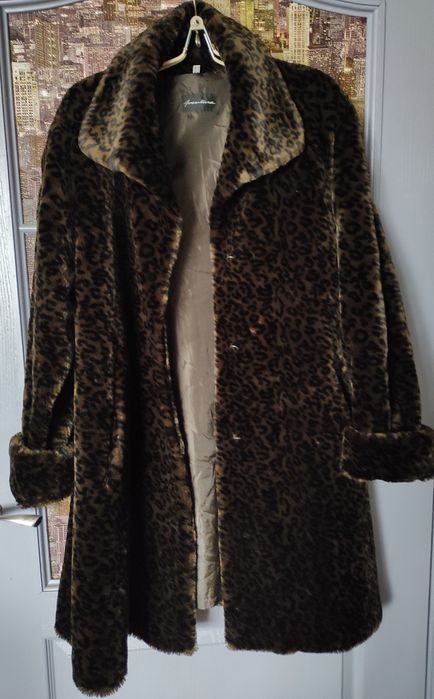 Шубка Iventura 48-50 р