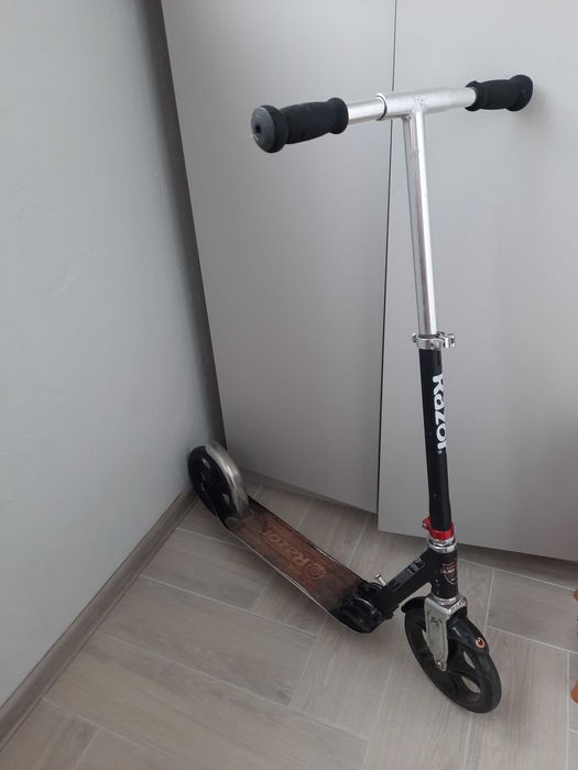 Самокат Razor для хлопчаків