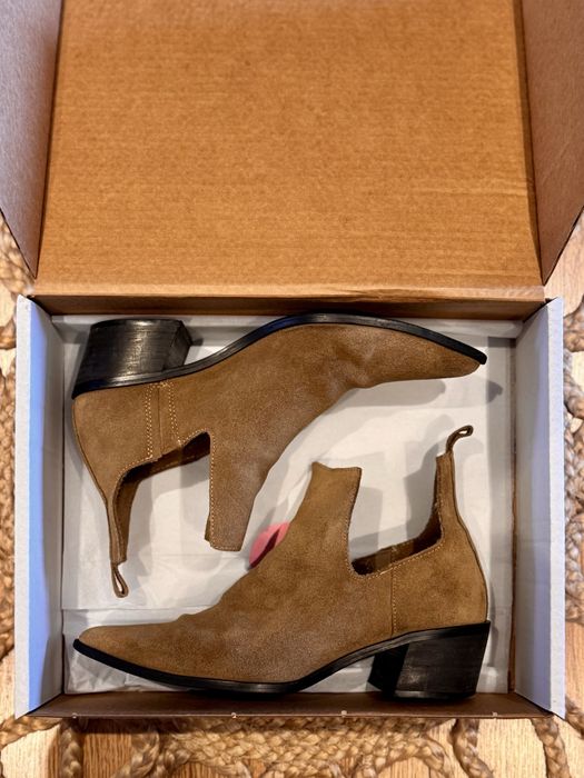 Botins ZARA em pele camurça