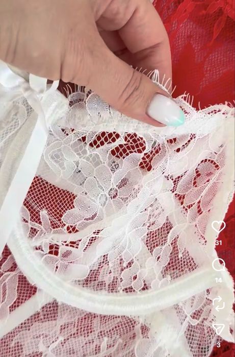 Пеньюар гіпюровий