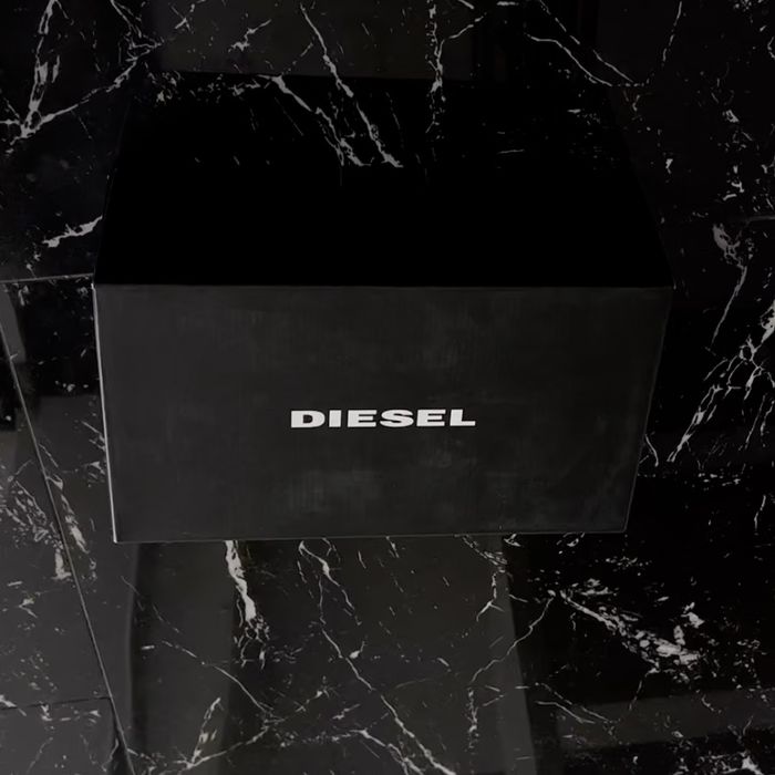 Жіночі кеди Diesel