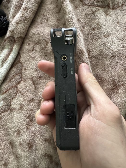 Zoom H1 + петлічка