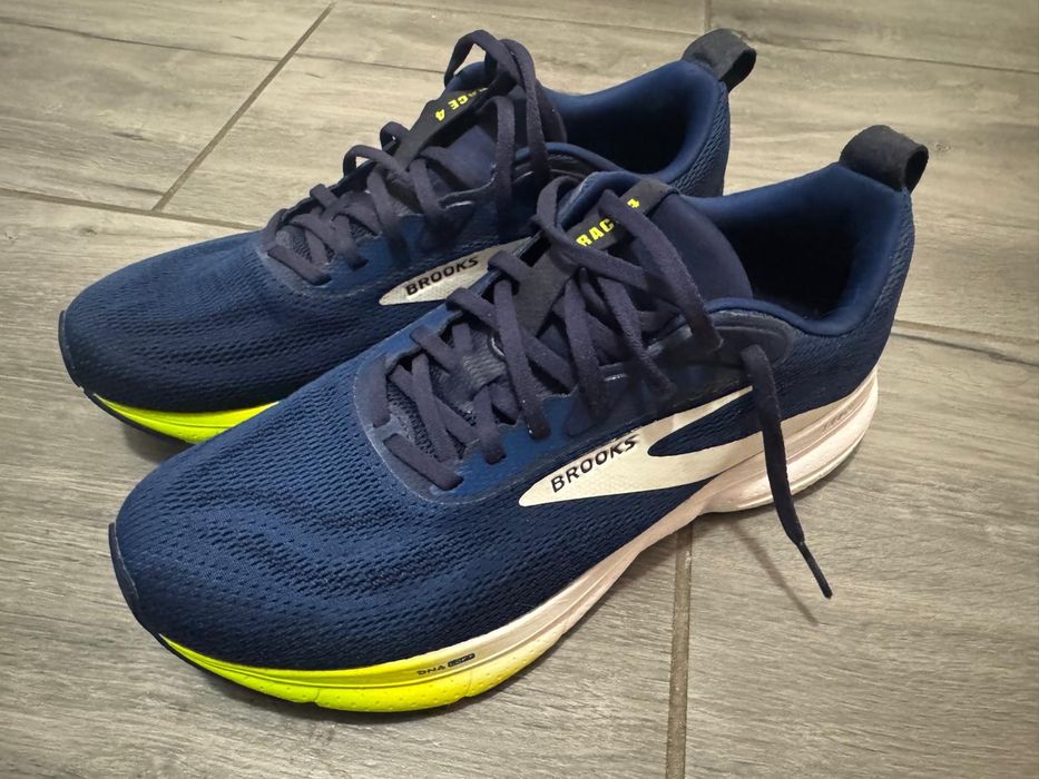 Buty 44 brooks męskie
