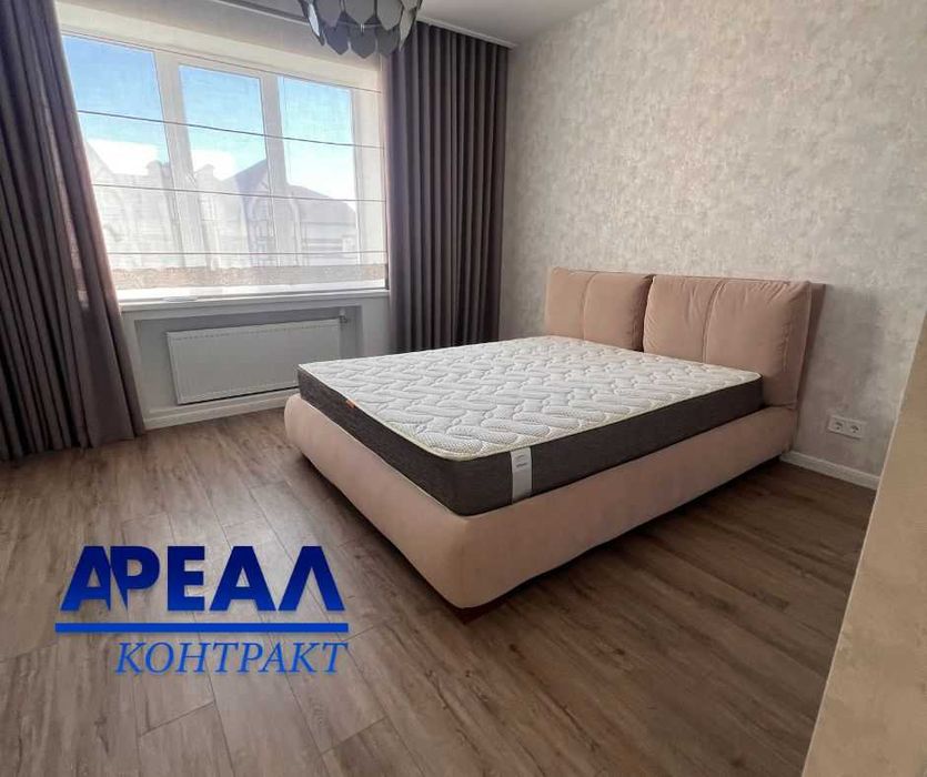 Продам 2-х кімнатну квартиру у "Короні Ренесансу".
