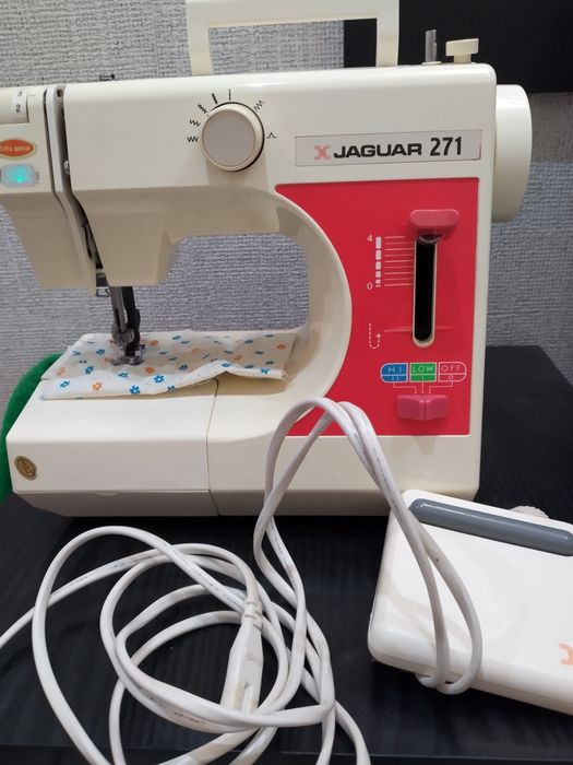Швейная машинка Jaguar под ремонт