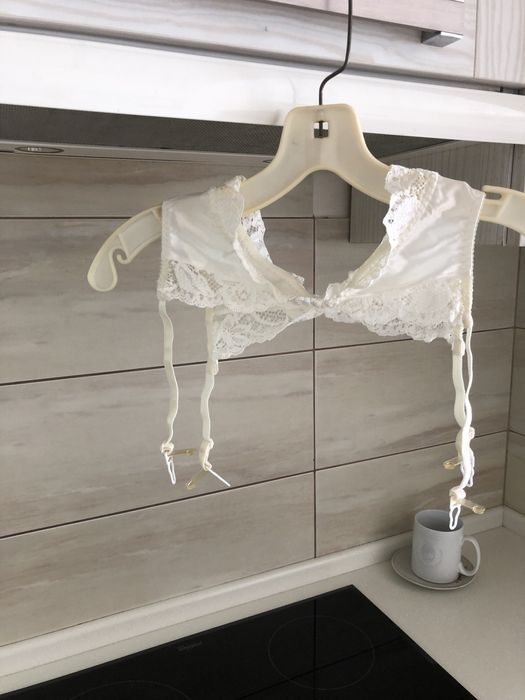 Білизна жіноча, шовк натуральний