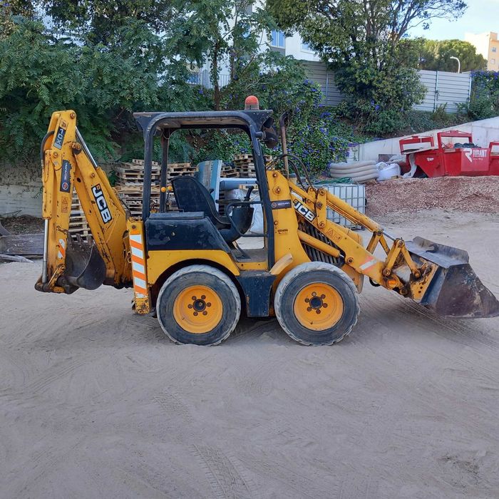 Mini retroescavadora JCB 1CX