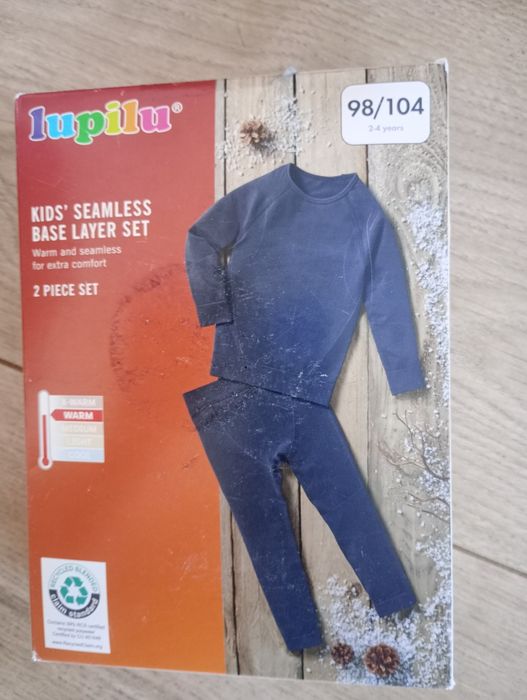 Bezszwowa bielizna funkcyjna rozmiar 98/104