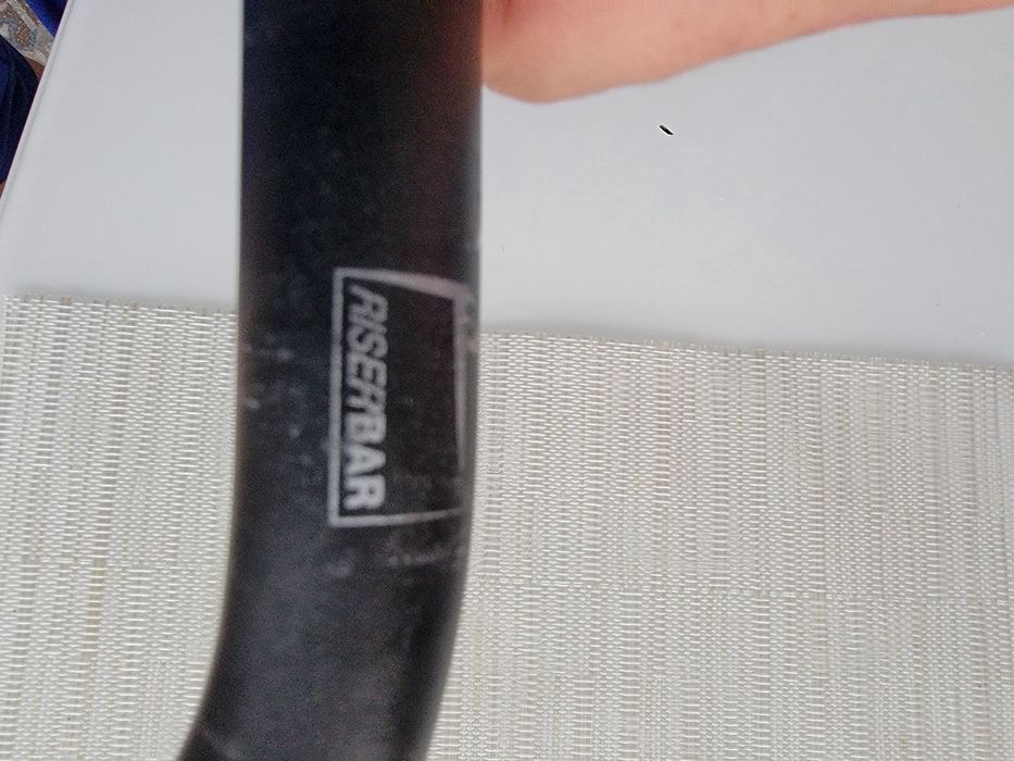 Велоруль, легкий, міцний