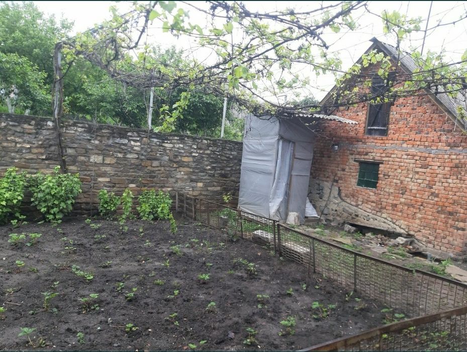 Сдам комнату для семьи или женщине, идёт реконструкция без удобств