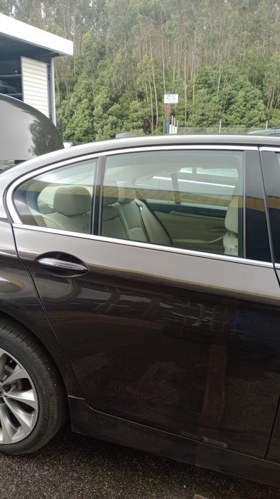 Porta trás direita BMW 5 (F10)